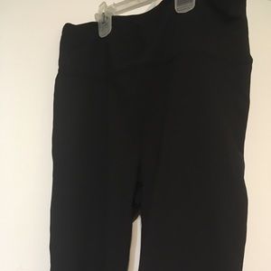 Black biker short